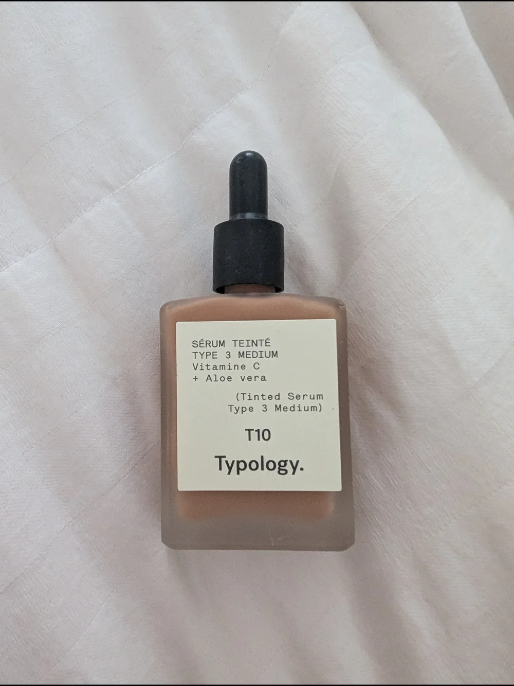 Typology Tinted Serum - Medium, Type 3